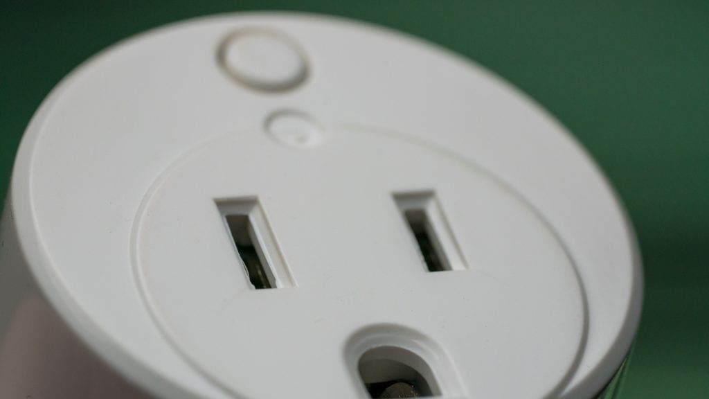 Smart plugs, smart sockets, Smart Home, newegg