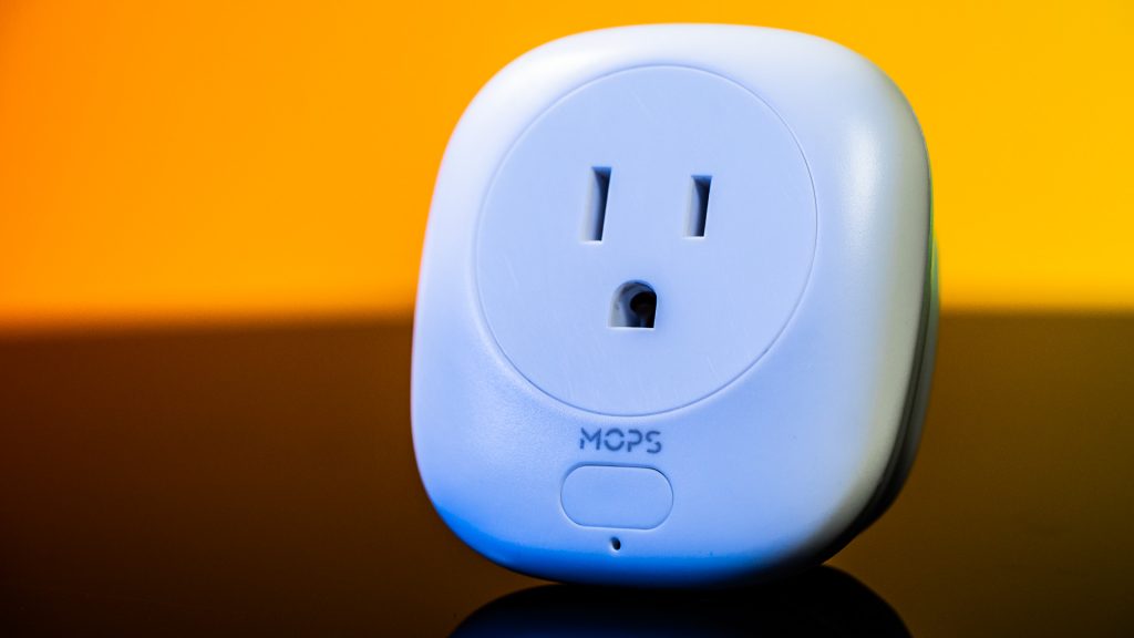 Smart plugs, smart sockets, Smart Home, newegg