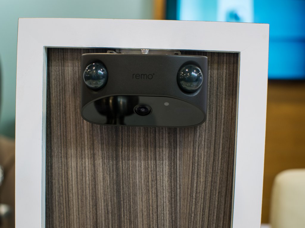 The Remo+ DoorCam 2 is an over-the-door Wi-Fi camera that has Google Assistant, Amazon Alexa, and IFTTT integration.