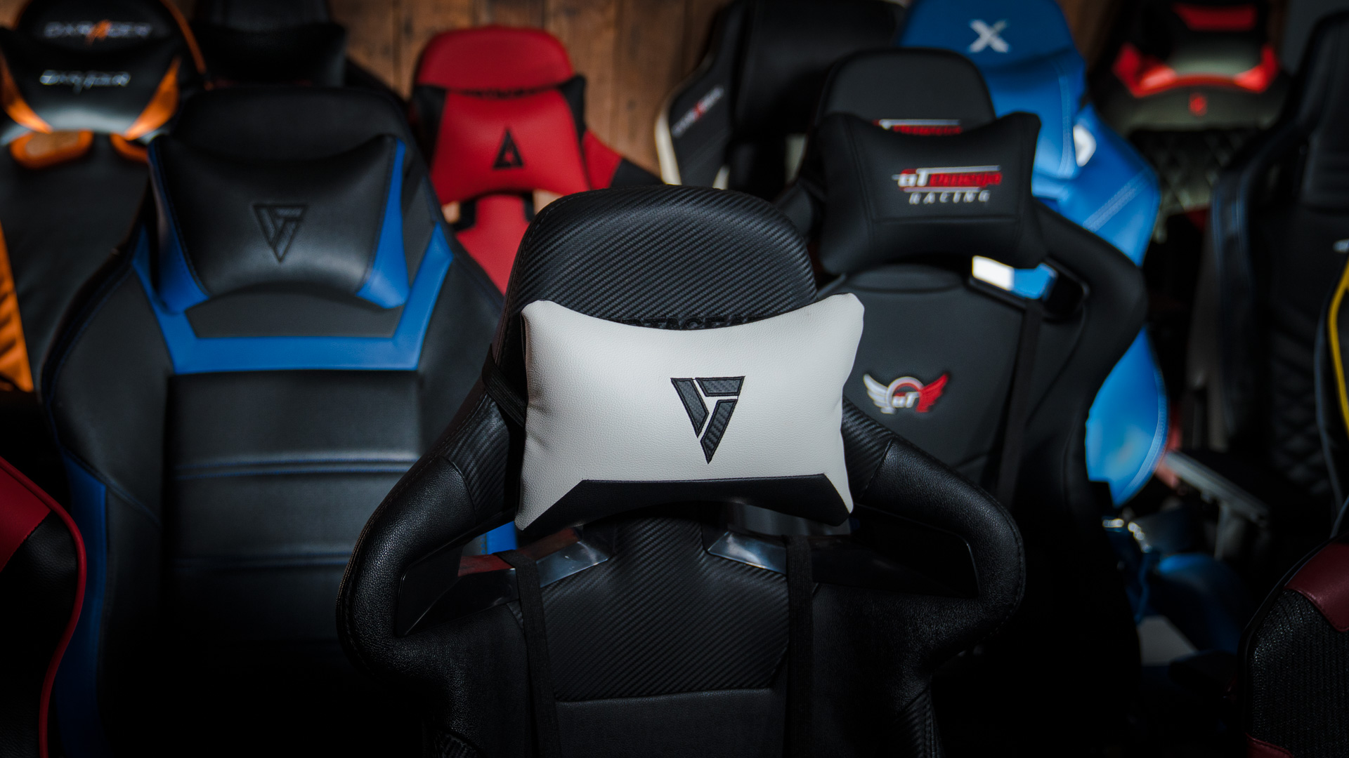 Buying a gaming chair doesn't have to be complicated. Newegg Insider will show you what to look for when buying a chair.