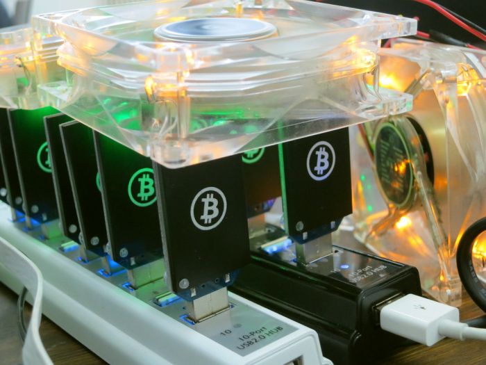 bitcoin mining rig guide)