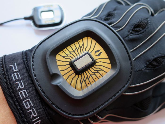 Peregrine Gaming Glove ST