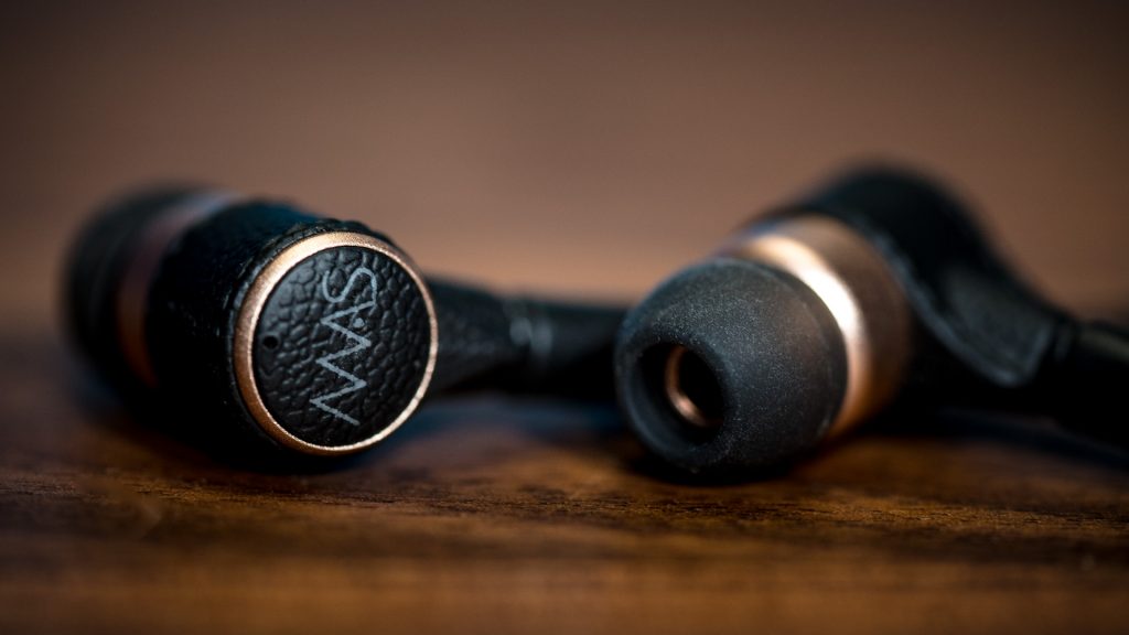 The Tokyo earbud heaphones feature dual drivers, with magnetic backing and quick disconnect MMCX cables for swapping out the wireless Bluetooth attachment.