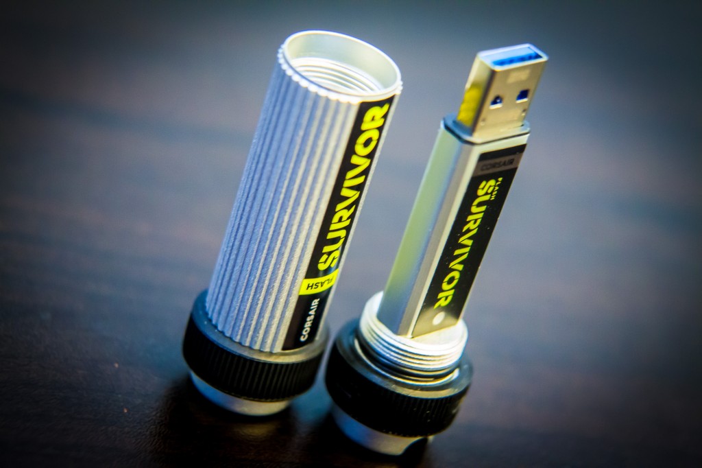 corsair-256gb-survivor-flash-drive-review-4