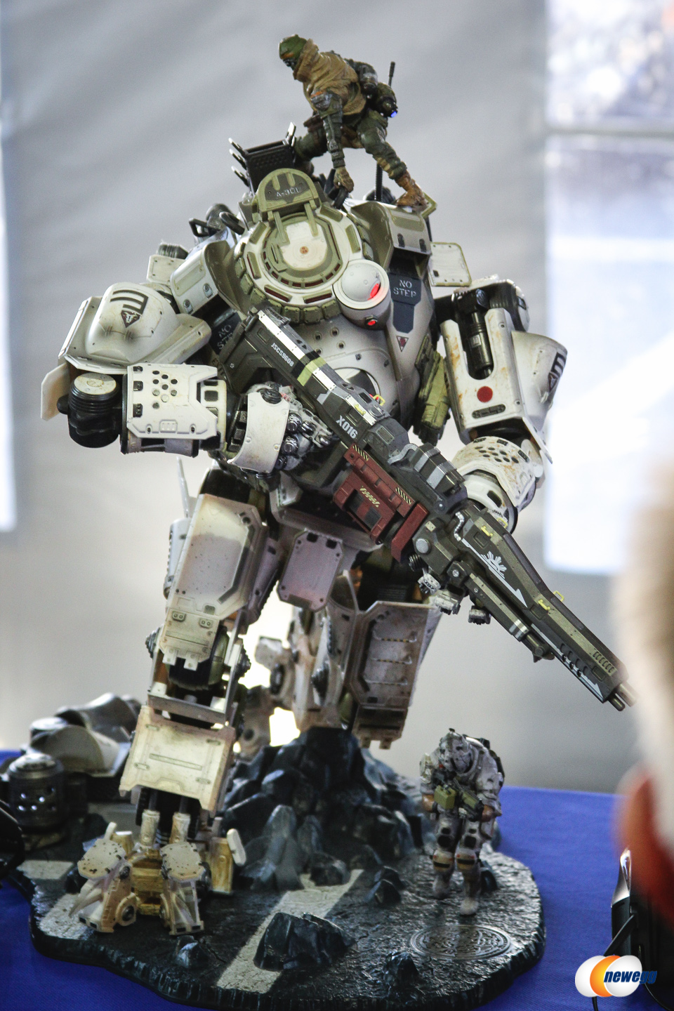 Fans of Titanfall will love GIGABYTE'S new Z97 G1 Gaming Series!